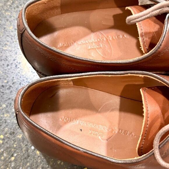 John Varvatos Luxe Brown Leather Wingtip Oxfords. size 11.5